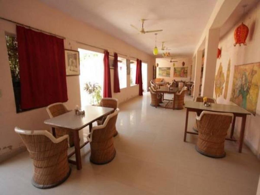 Hotel Om Pushkar Bagian luar foto