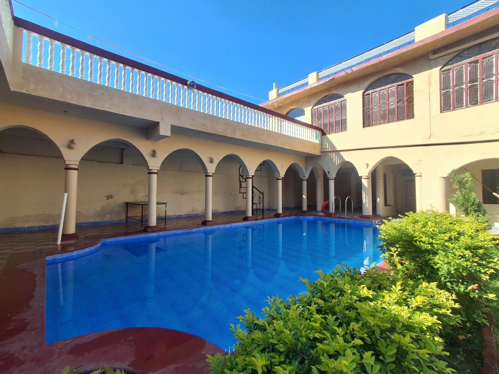Hotel Om Pushkar Bagian luar foto